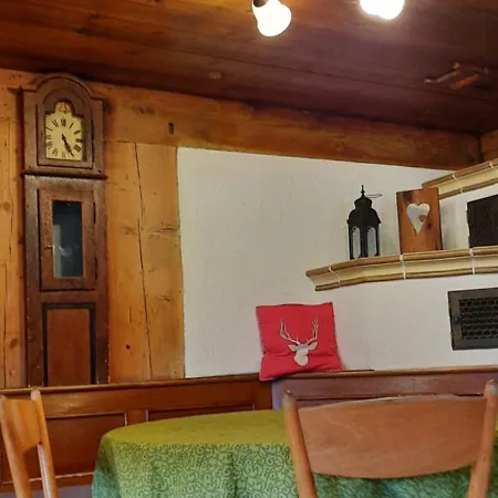Alloggio per agriturismo Selbstversorgerhuette N 15 Kleinwalsertal Hirschegg (Vorarlberg)