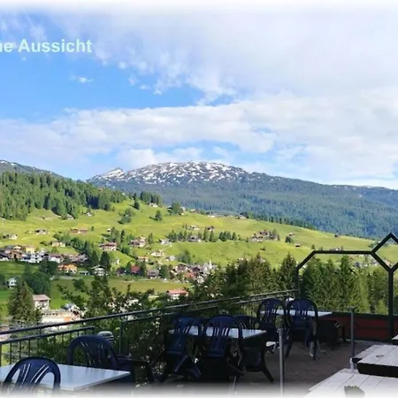 Selbstversorgerhuette N 15 Kleinwalsertal Hirschegg (Vorarlberg)