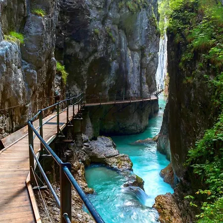 Selbstversorgerhuette N 15 Kleinwalsertal Alloggio per agriturismo