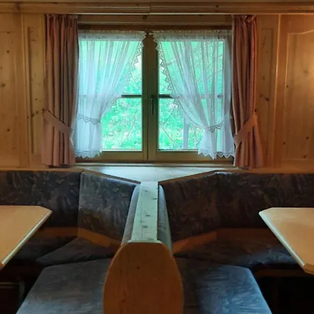Selbstversorgerhuette N 15 Kleinwalsertal Alloggio per agriturismo